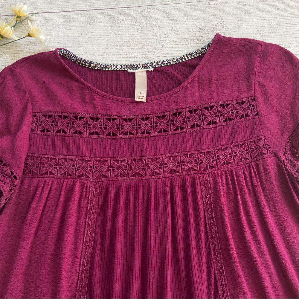 Knit Ribbed Short Sleeve Top - Picture 4 of 11